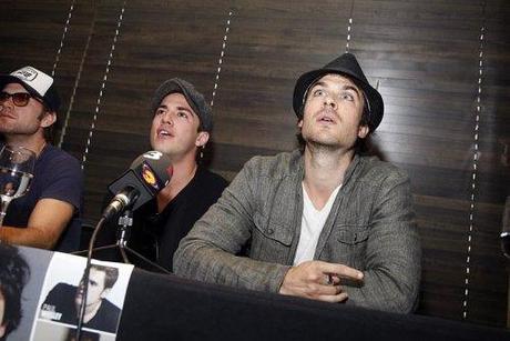 Bloody Night Con Convention 2012 523982_308332472574709_118803744860917_761959_788064656_n