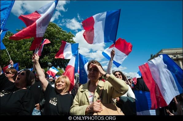 meeting-Sarkozy-trocadero-paris-0012