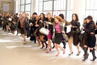 deғιɴιтιoɴ d'υɴe αccro αυ ѕнoppιɴɢ, eɴ êтeѕ voυѕ υɴe ?