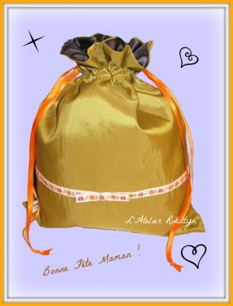 2012-05-060 Pochette lingerie