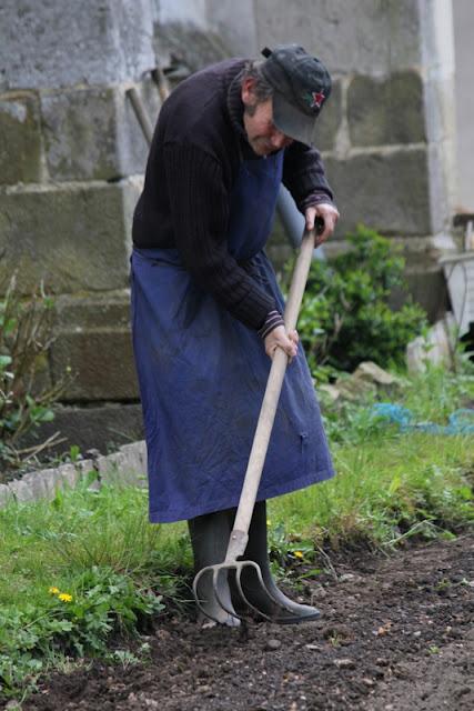 LA RECONVERSION DE LA BROUETTE