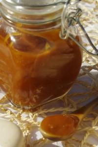 Macaron au caramel et beurre salé