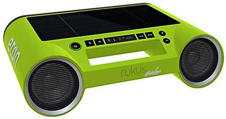 Rukus Solar : des enceintes Bluetooth solaire pour iPhone...
