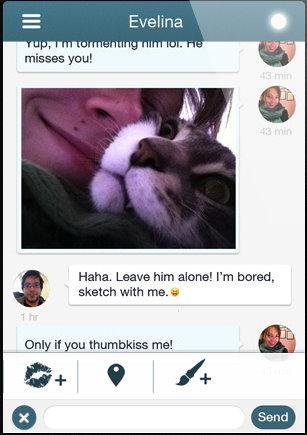 Pair Pair Pair : loin des yeux, près de son téléphone