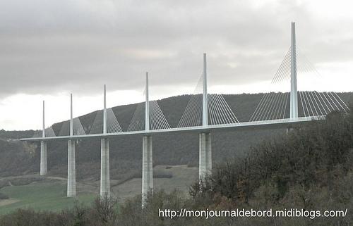 Viaduc de Millau 03