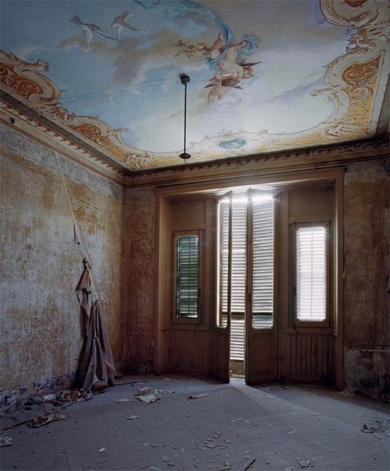 Les Palais Oubliés de Thomas Jorion - Il hotel spiaggia