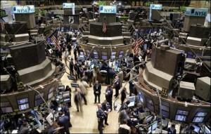 Wall Street ouvre en baisse suite aux pertes de JP Morgan