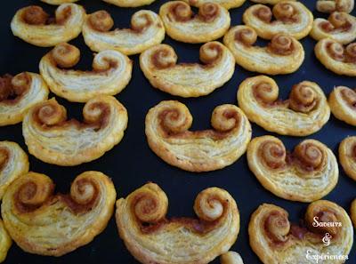 Rosaces Feuilletées au Pesto Rosso