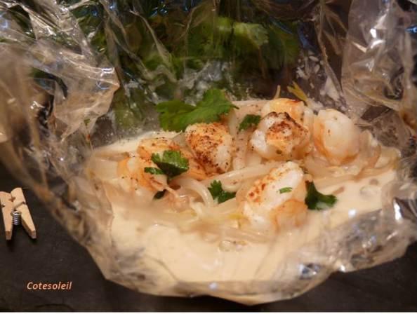 PAPILLOTE CRISTALLINE DE GAMBAS A LA CITRONNELLE & AU LAIT DE COCO