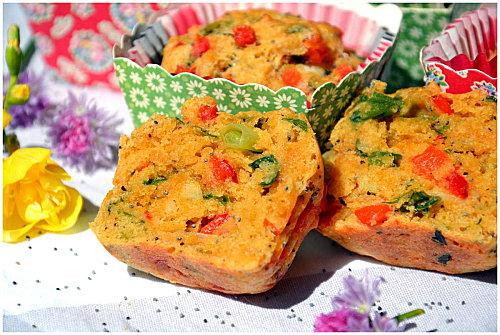 Muffins-poivrons-oignons-pavot2.JPG