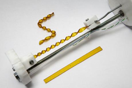 Mi-plastique, mi-verre : le vitrimère