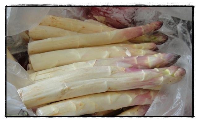 Tarte aux asperges et aux carottes sans oeuf