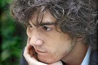 Un Éclat Dans Le Mouvement d'une Étoile