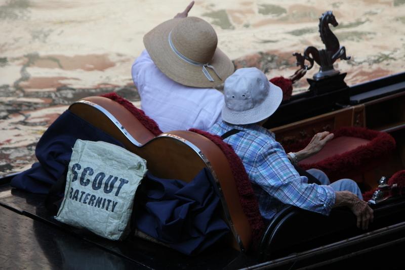 L'OEIL DE LA  PUNAISE