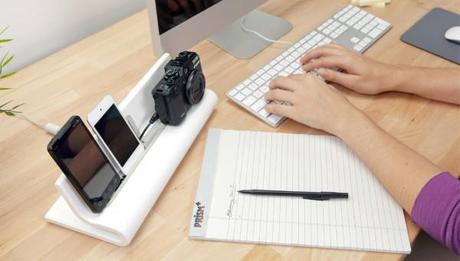 Converge Docking : recharger simultanément jusqu’à quatre appareils