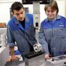 Jeunes en formation au Centre de Formation d'Apprentis en Industrie / David Cesbron Région Franche-Comté