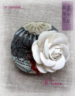 THEME DU LUNDI : LE BLANC Ô Coco : Les japonaises, collection de broches textiles - Asa