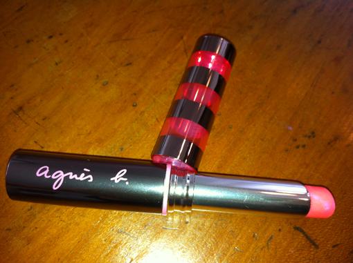 Les pastels ont la côte chez Agnès b : collection Les Aquarelles