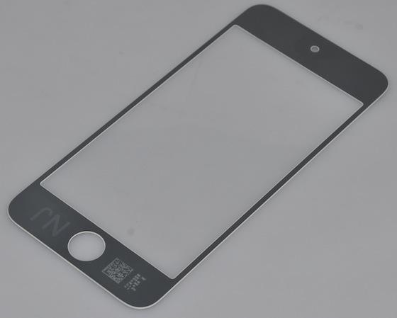 iPod touch 4″ : Première photo de l’écran sur la toile