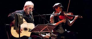 Un artiste à bicyclette