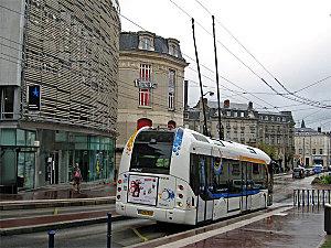 Limoges-Irisbus-Cristalis-ETB-12-07.jpg