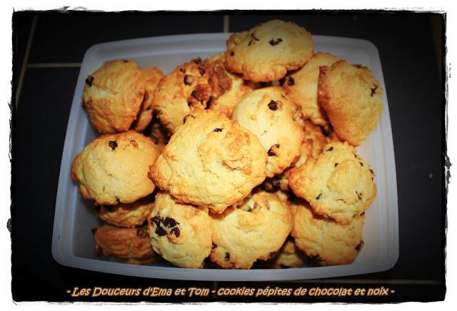 Cookies aux pépites de chocolat et aux noix