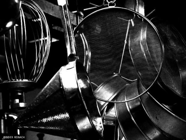 Ferme ta gueule, laisse le monde dormir en paix.