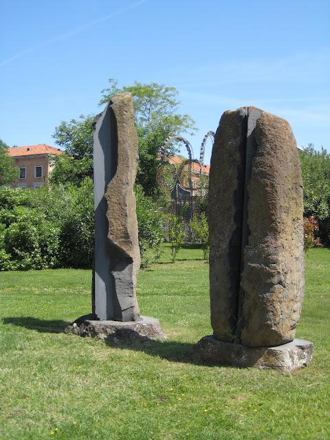 Ce que j'ai aperçu de l'America's cup, loin de la foule qui était, paraît-il, considérable...