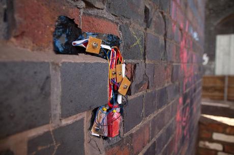 L'ACTIVISME SONORE URBAIN http://www.mrunderwood.co.uk/images/sonic_graffiti/18.jpg