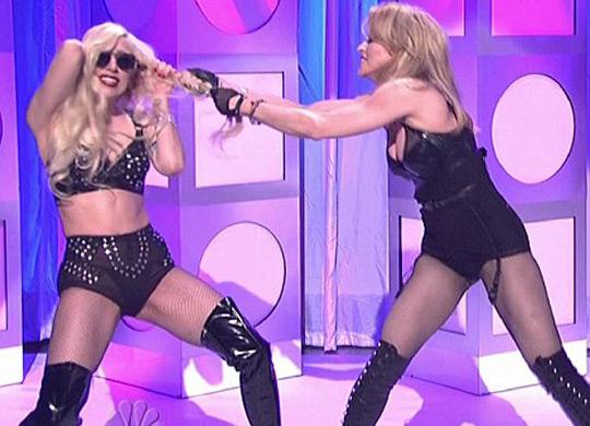 La guerre Madonna/Lady Gaga est relancée avec » Born This Way/Express Yourself »