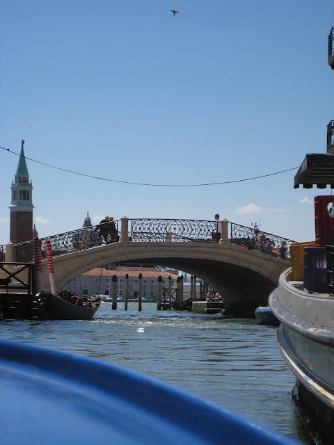 Petit passage sur la lagune pour rejoindre le rio dell'Arsenale