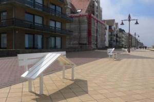 Design : Modified Social Benches