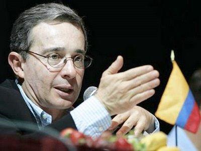 L'ancien président colombien, Alvaro Uribe