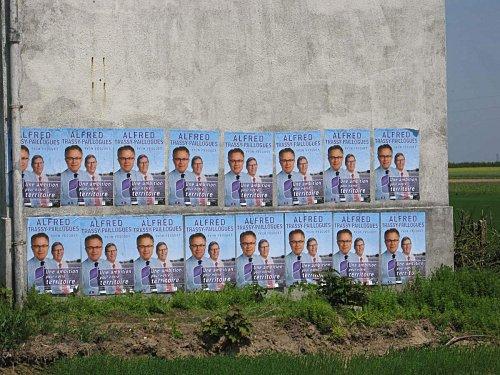 Alfred Trassy-Paillogues AFFICHAGE SAUVAGE YERVILLE 02