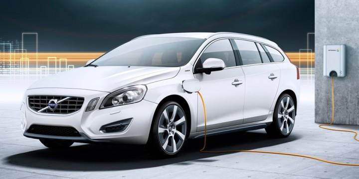 E-TV vous fait découvrir ses adresses coup de coeur sur Bruxelles à bord de la nouvelle Volvo V60 Plug-in Hybrid