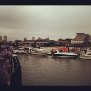Le « Diamond Jubilee », la parade de bateaux, le froid et la pluie : le bonheur !
