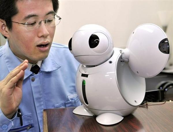090210rgjapanesehomebots01 Toshiba ApriPetit : un petit assistant robotique