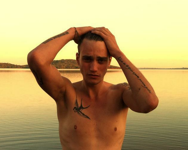 La drôle de photo de Julien #ss6