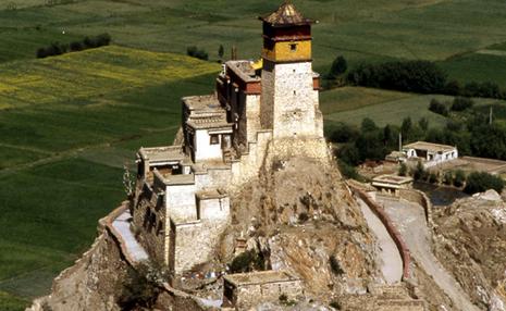 tibet-yumbulakang-restaure.1206004526.jpg