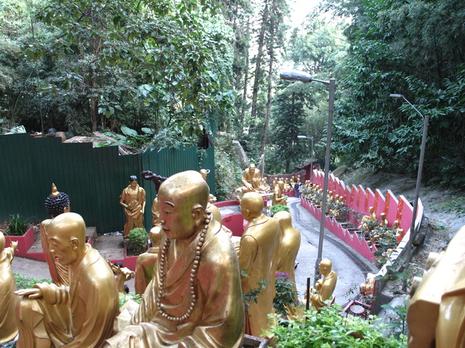 Monastère des 10 000 Boudhas Monastère des 10 000 Boudhas