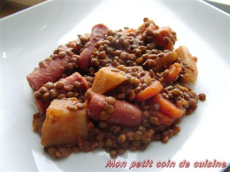 Ragoût de lentilles et saucisses aux légumes
