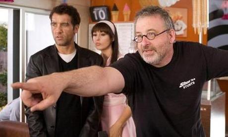 CLIVE OWEN tout-puissant Clive Owen, Monica Bellucci & le réalisateur Michael Davis