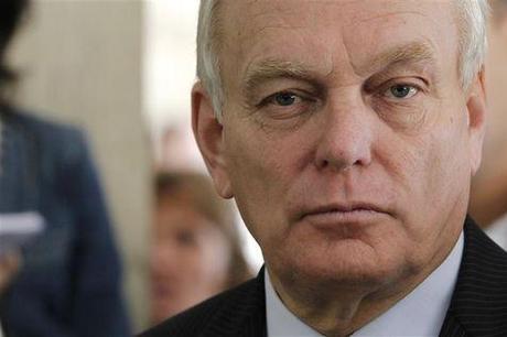 Jean-Marc Ayrault Une baisse des dépenses de l’État en trompe-l’œil