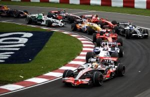 800px 2008 Canadian GP lap 1 turn 2 300x194 F1: GP du Canada: Présentation de la piste et des points stratégiques