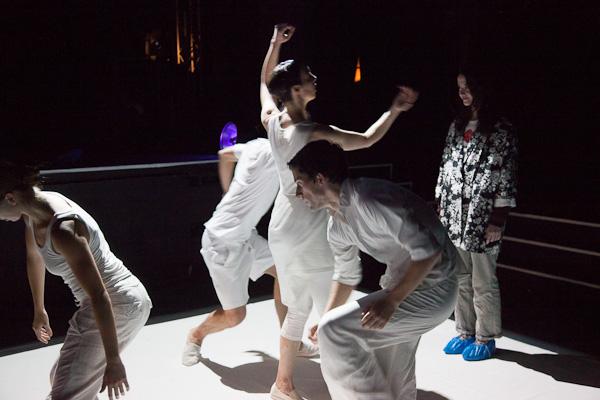 La Dancing Box au Point Ephémère