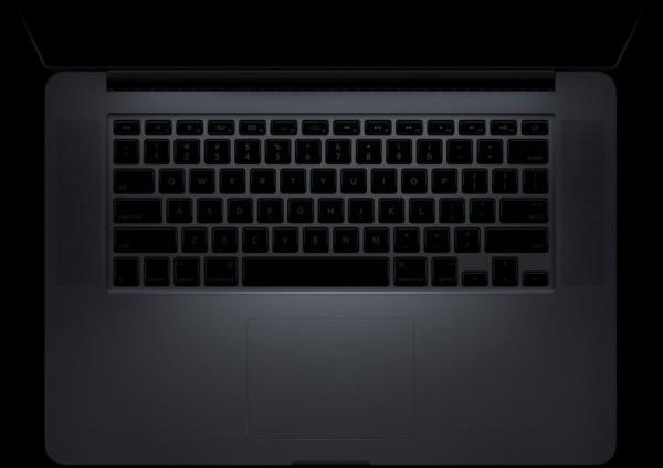 keyboard unlit 600x424 Apple dévoile le Next Generation MacBook Pro avec écran Retina Display