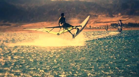 Adam Sims & Micho Alvarez : Freestyle Windsurfing in Egypt !