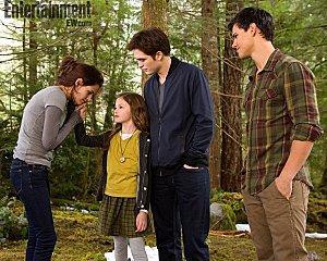 EW-Breaking-dawn-stills--7-.jpg