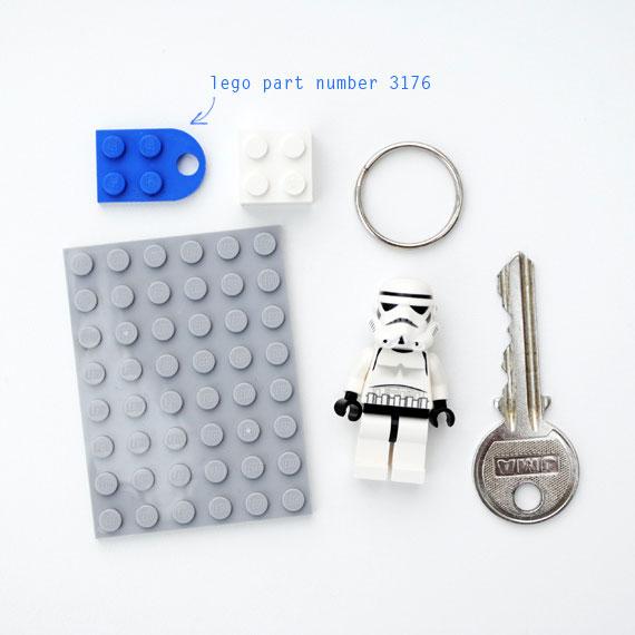 Réalisez un porte-clé mural en LEGO
