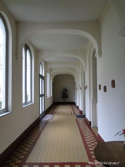 Les Carmes et leur couvent de la rue des Stations.